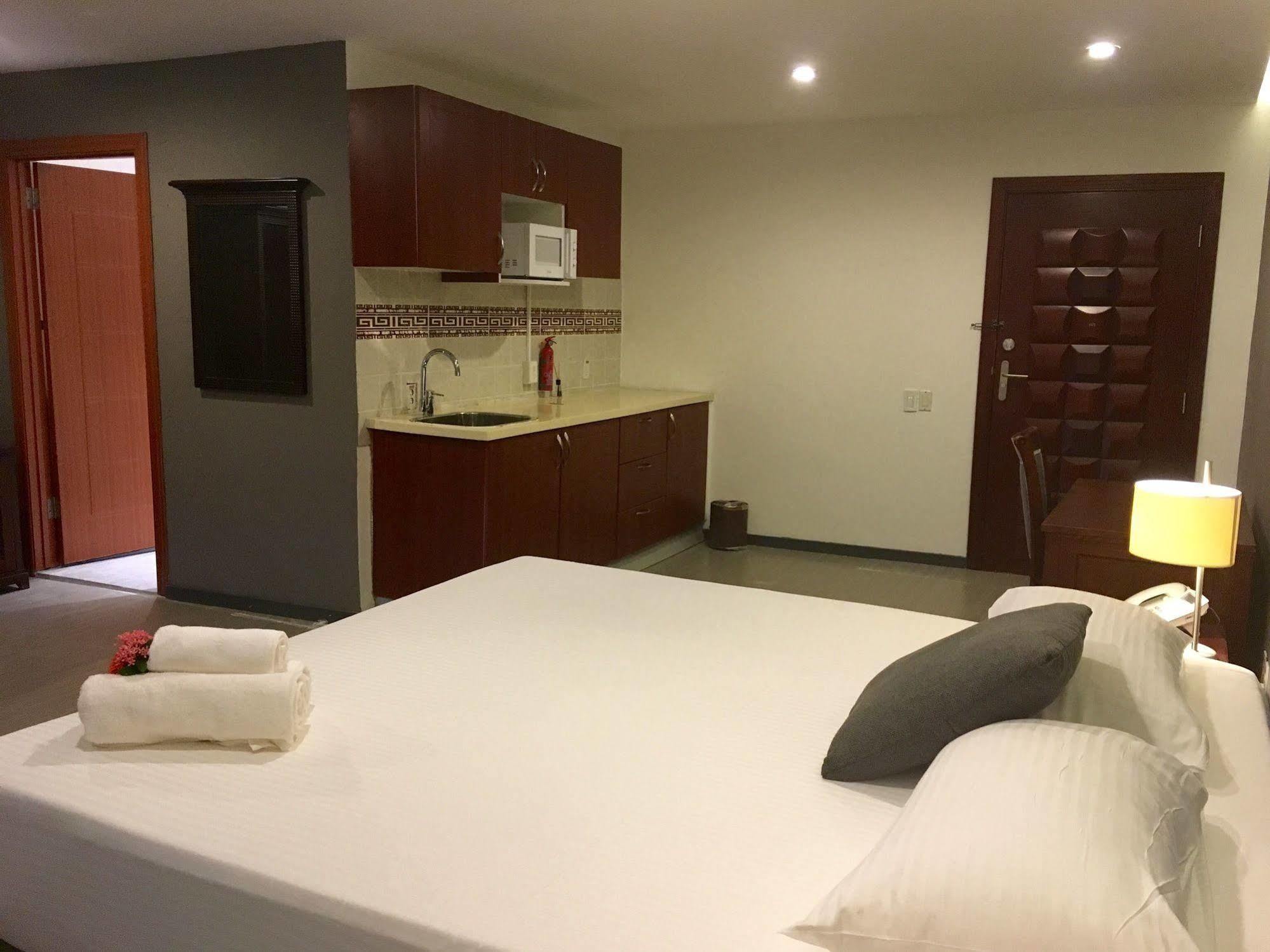 Curacao Suites Hotel Willemstad Esterno foto