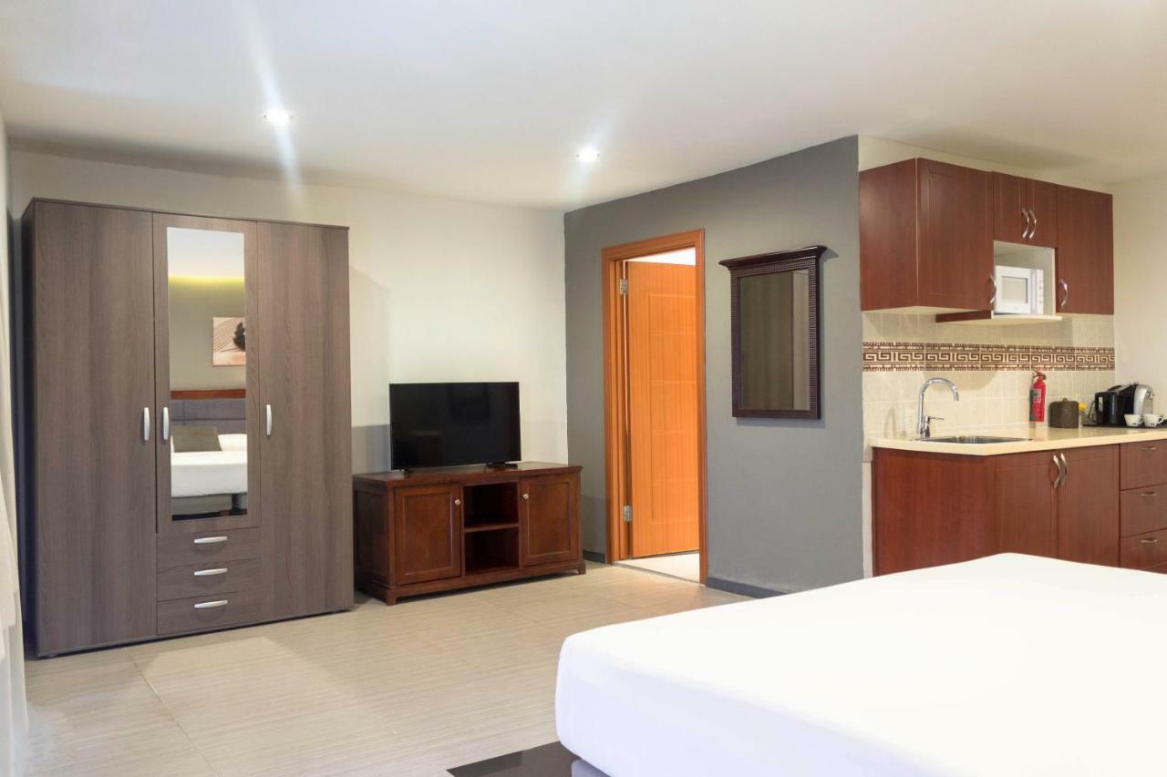 Curacao Suites Hotel Willemstad Esterno foto